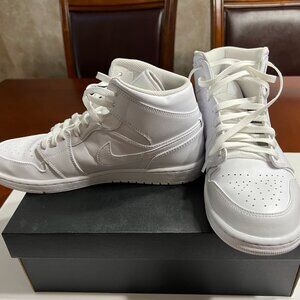 Nike Air Jordan 1 MID All White